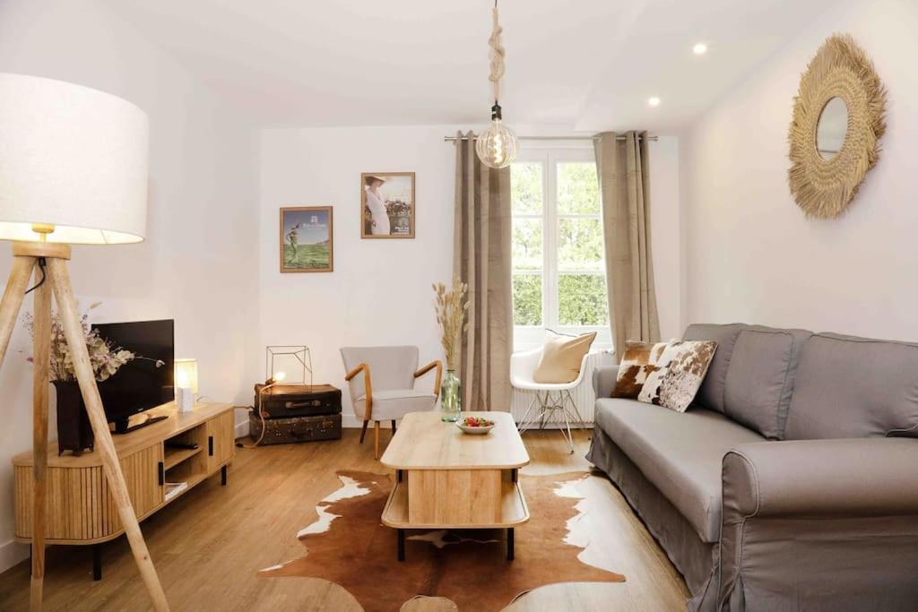 Paddock Prestige By La Boite En Plus Chantilly Luaran gambar